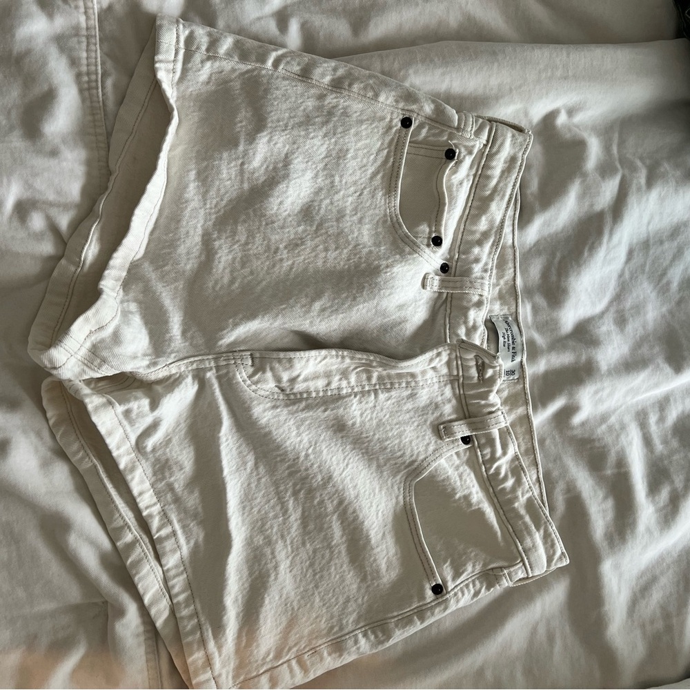 Abercrombie & Fitch Off-White Denim Shorts